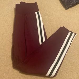 Athleta Venice Side Stripe Jogger Size S Burgundy